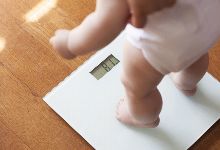 不同阶段的孩子体重多少才正常？一张图教你判断