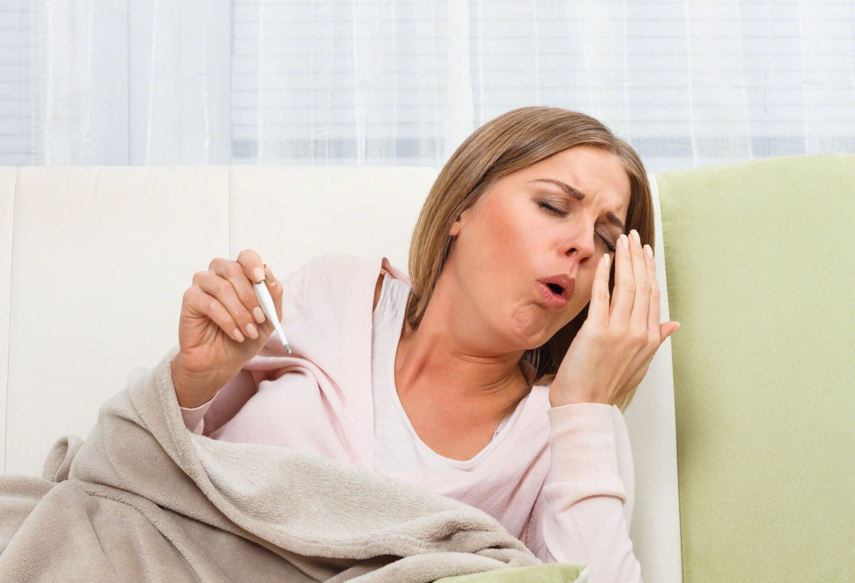 过敏性咳嗽不能吃什么？