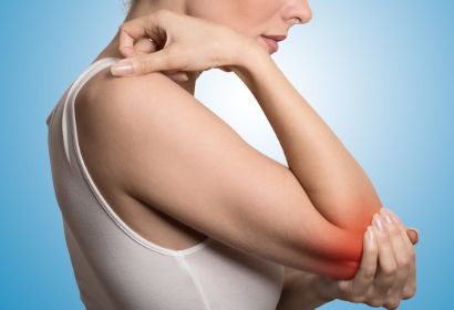 关节疼痛红肿可能是痛风发作教你4个方法