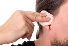 耳屏是哪里 耳屏一按就出现疼痛感是为什么