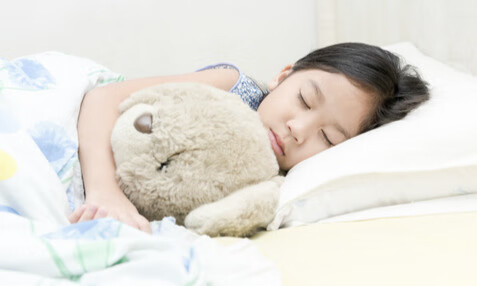 儿童睡觉打呼噜、张口呼吸原因找到了，扁桃体肥大是元凶之一