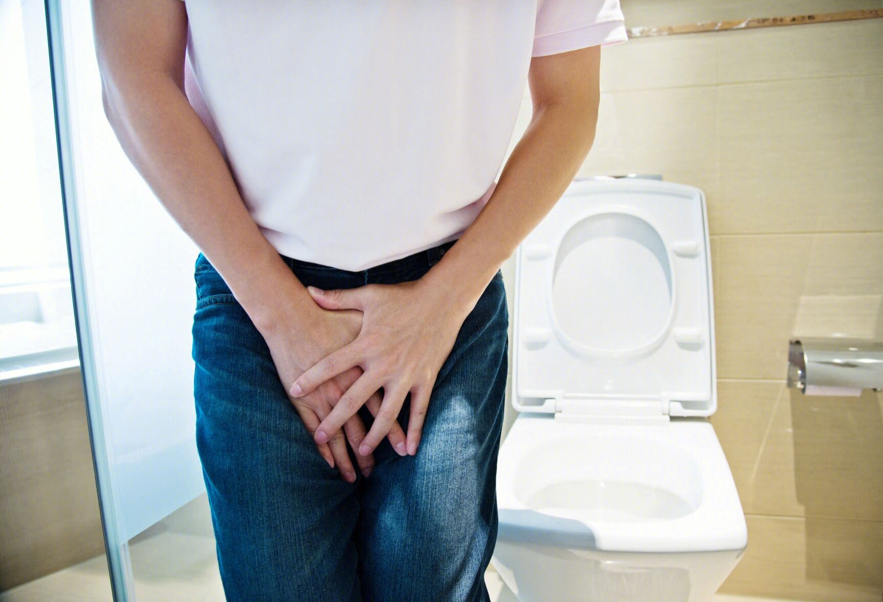 天一冷上厕所次数变多了？专家教你改善冬季尿频