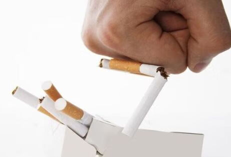 在特定年龄前戒烟的话，身体或许可以恢复正常
