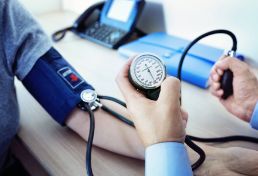日常哪些行为容易导致高血压？