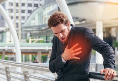 经常感到心痛是心脏病的表现吗？