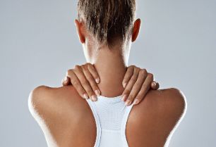 颈肩部疼痛不都是颈椎病，有4种情况应该考虑