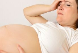 导致胎盘早剥发生的常见原因有哪些？