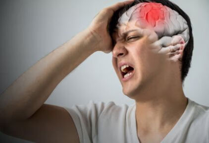 脑出血有五个信号，三类人一定要检查头部CT