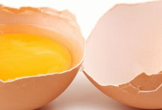 鸡蛋黄也是一种中药，只是很多人不知道该怎么做