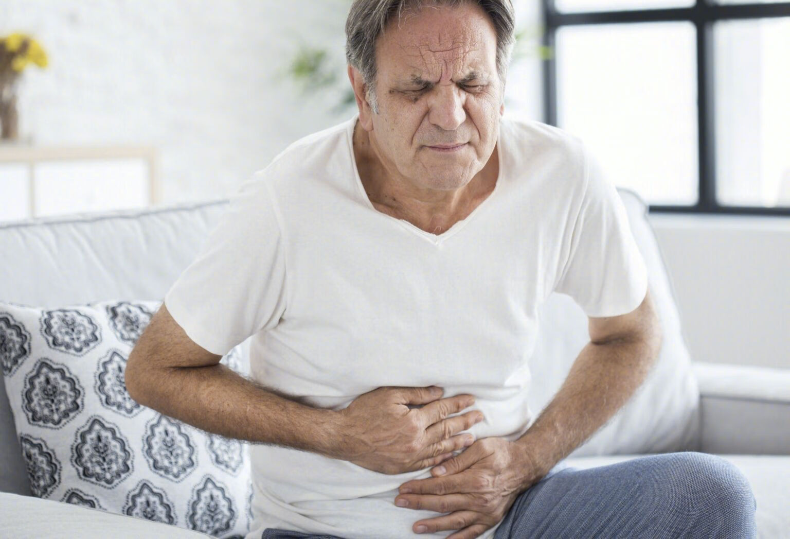 着凉和消化不良的腹泻区别有哪些？