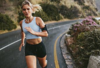 爱上运动，科学跑步，适当增加力量训练更健康