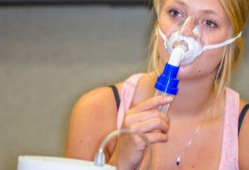 什么原因导致急性喉气管炎？