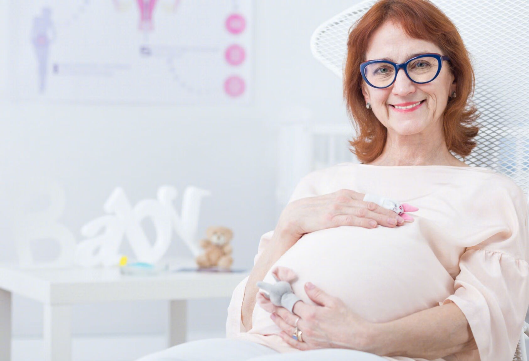 怀孕初期不小心撞到肚子怎么办？