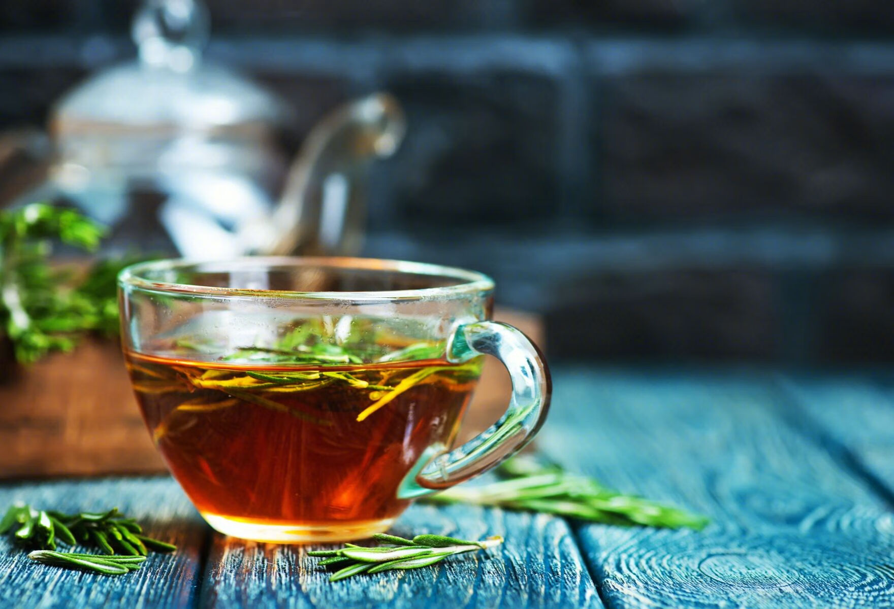 科学家分析数据发现：长期喝茶，心血管病风险降低8%