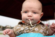 如何判断宝宝是不是牛奶蛋白过敏？