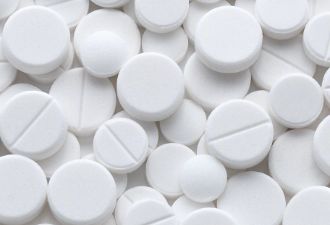 长期服用阿司匹林，如何避免消化道出血的风险？