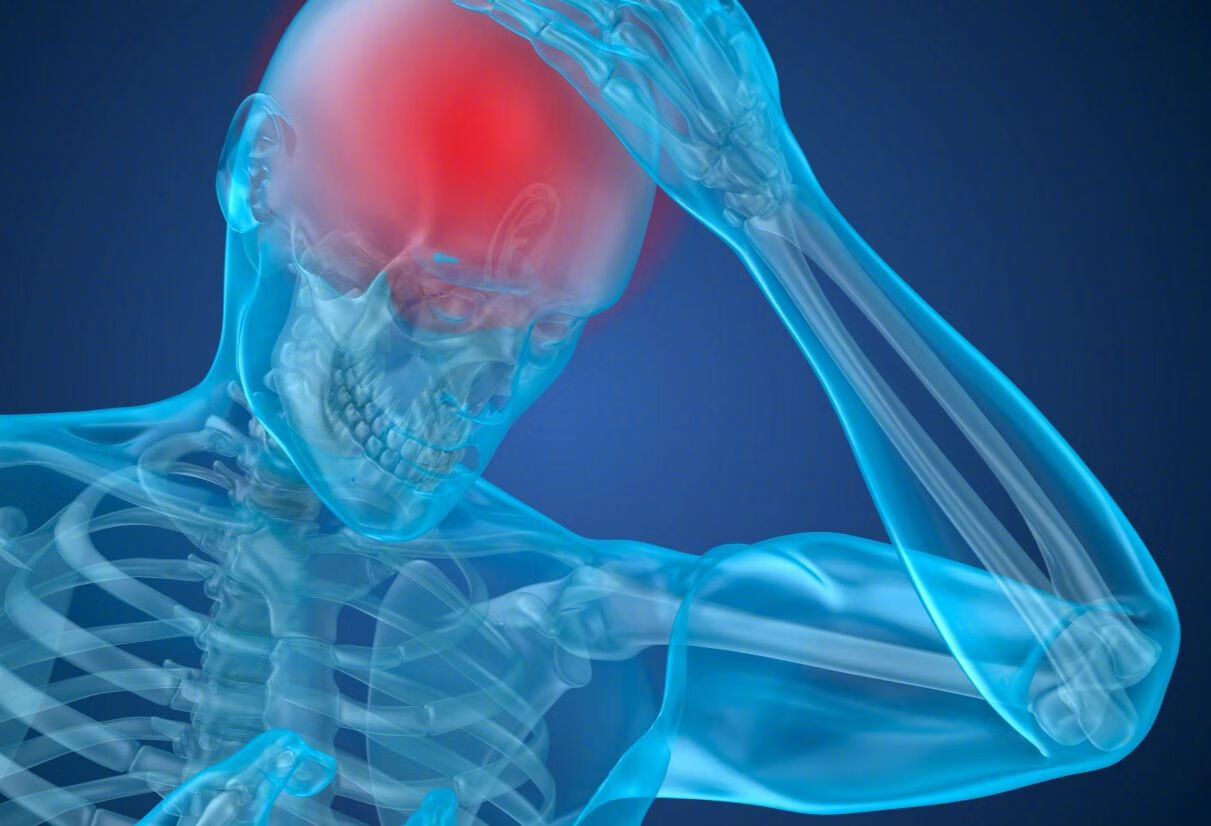 右侧额叶腔隙性脑梗塞有什么症状？