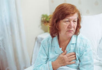别忽视胸痛疾病，一个急性心包炎的病例