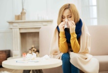 一呼吸喉咙痒咳嗽原因是什么