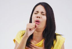 出现哪些症状应考虑喉炎？