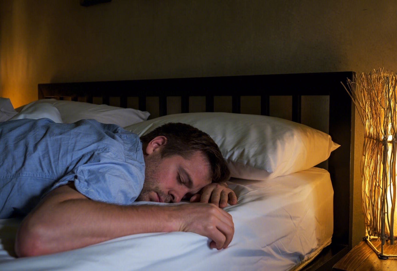 “睡不醒”和“嗜睡症”到底有什么区别？