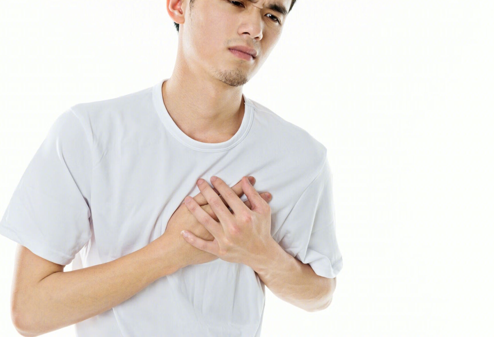 类风湿关节炎出现胸闷气短怎么办？