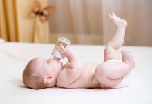 2个月宝宝消化不良症状 5大症状帮您识别消化不良