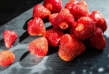 吃草莓过敏有什么症状 揭晓吃草莓过敏的三个症状