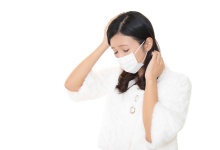 过敏性鼻炎和感染性鼻炎有什么不同   过敏性鼻炎和感染性鼻炎的症状有哪些