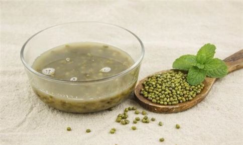 绿豆汤怎么喝最消暑？
