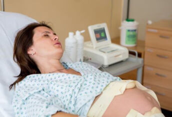 怀孕时腹部那条神秘“黑线”是什么，你知道吗？
