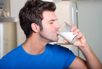 喝牛奶会拉肚子，应该怎么办才好？