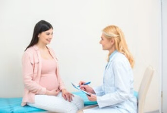 女性罹患子宫粘连会有哪些症状表现？