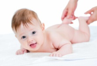 六个月宝宝一次吃多少毫升奶粉