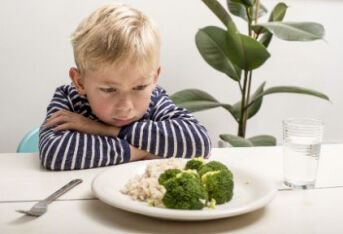 孩子经常挑食，不爱吃饭？原因终于找到了！