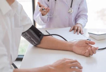 告诉大家高血压有哪些症状表现？