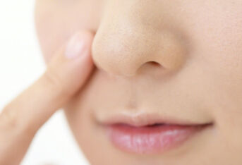 盐水洗鼻可以治鼻炎吗？