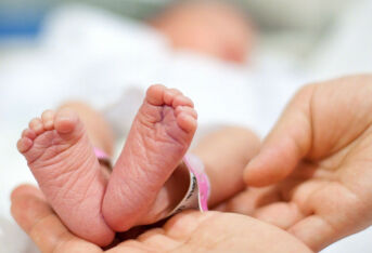 新生儿流行性腹泻怎么回事？