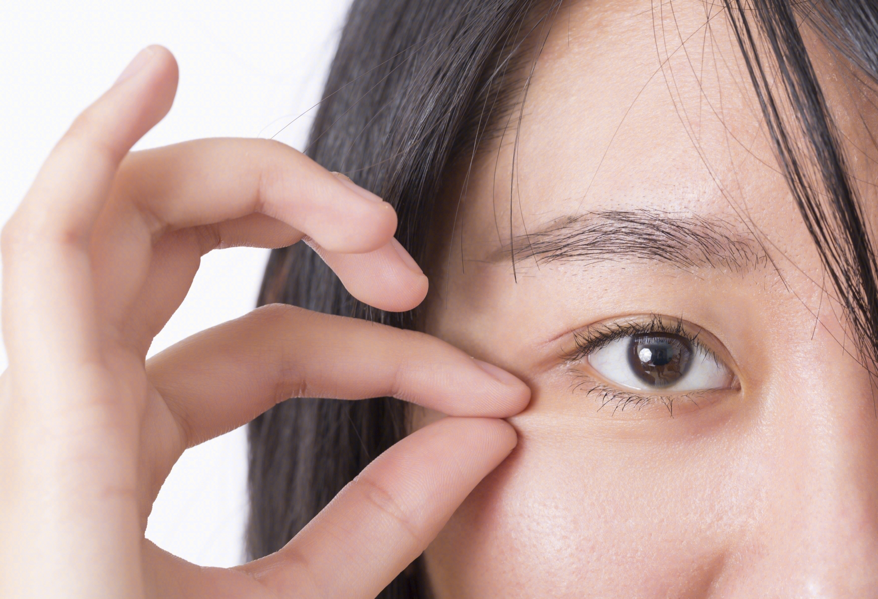 眼睛总是干涩酸胀？这5个方法可以有效缓解眼疲劳
