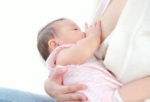 整体护理对剖宫产术后产妇早期恢复及母乳喂养的影响1