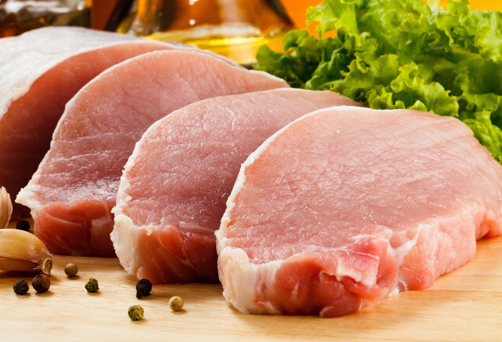 猪肉并非全都是脂肪，吃猪肉也可以很健康