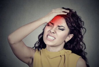 头痛病人日常生活饮食应注意什么？