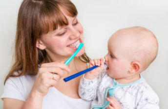 如何护理宝宝牙齿？