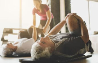 什么是增强肌力和肌肉耐力的康复治疗？