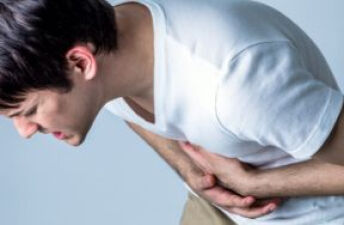 为什么慢性胃炎久治不愈？