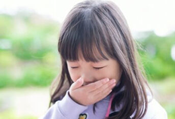 孩子总是喘大气，是什么原因呢？