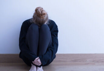 嗜睡女生被诊断为抑郁症，究竟怎么回事？