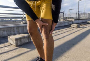 膝盖痛的原因有哪些