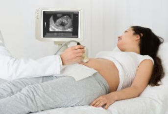 超声检查诊断宫外孕的应用与影像学表现分析
