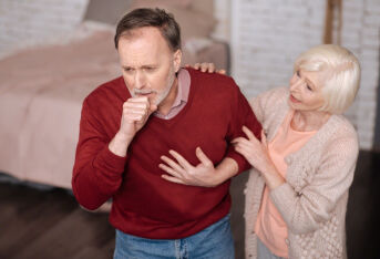 咳出黄痰预示什么问题？